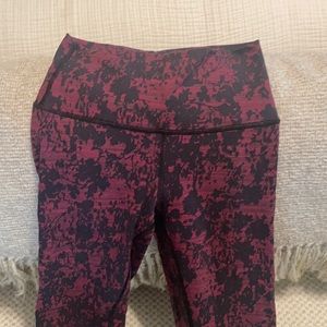 Lululemon wonder under tights